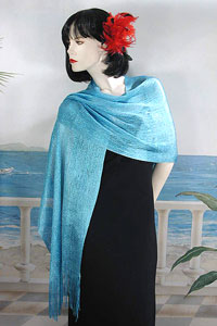 Stretchy Shawl with Metallic Threads